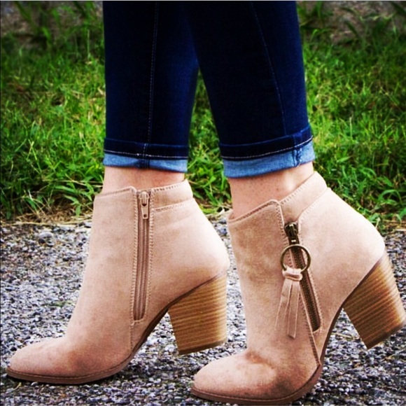 Cityclassified Shoes - 1 Left! Zipper Beige Faux Suede Heel Ankle Bootie